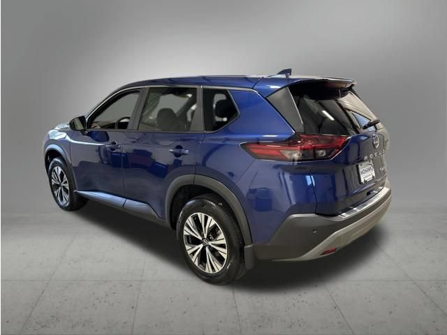 Used 2023 Nissan Rogue SV AWD/4WD image 3