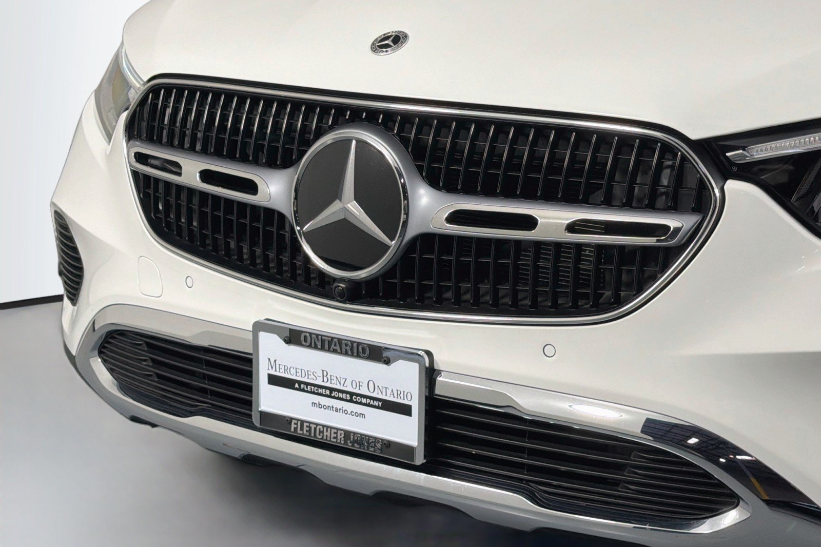 Certified 2025 Mercedes-Benz GLC 350e 4MATIC w/ Driver Assistance Package image 14