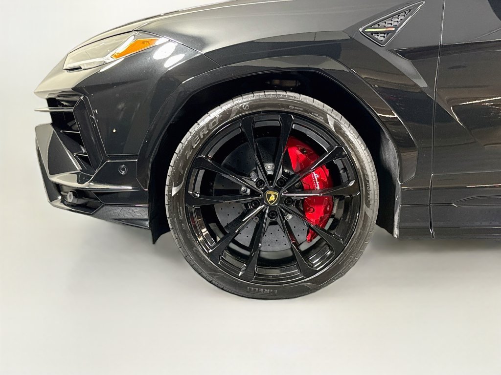 Used 2024 Lamborghini Urus S AWD/4WD image 25