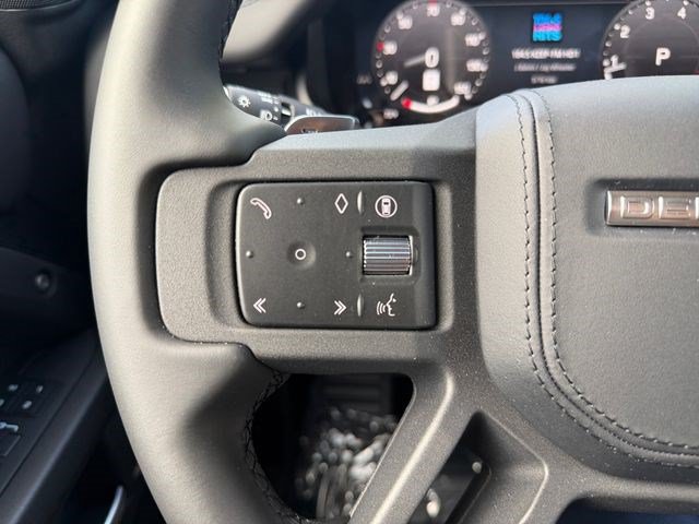 New 2026 Land Rover Defender 110 V8 AWD/4WD image 22