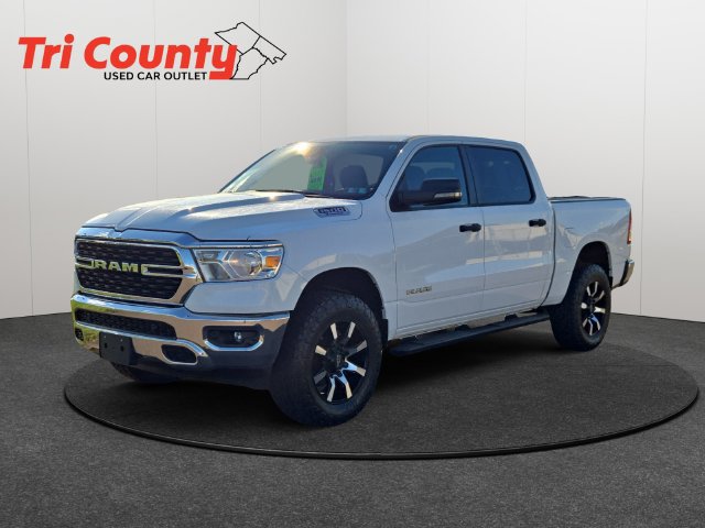Used 2023 RAM 1500 Big Horn AWD/4WD image 3