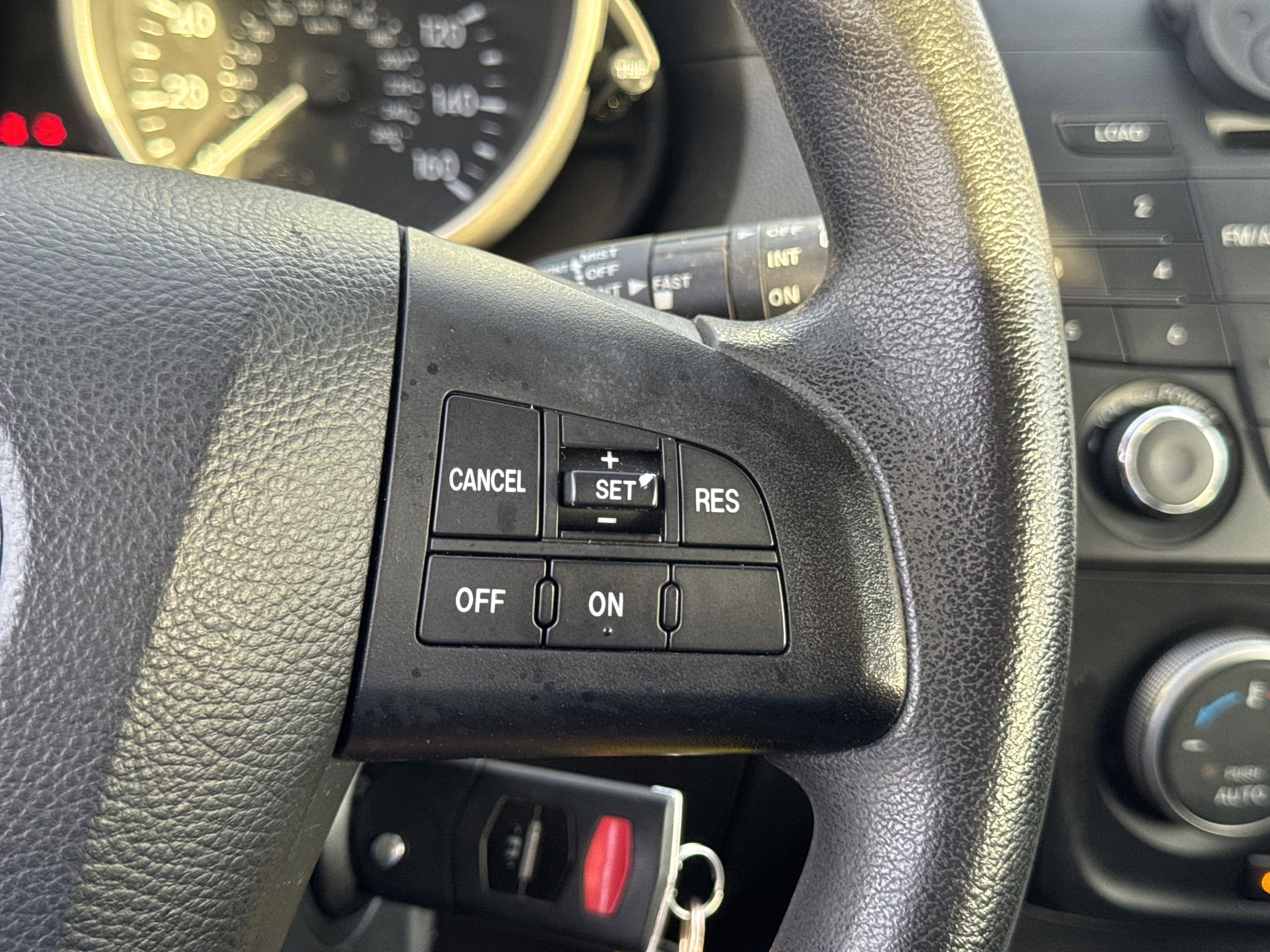 Used 2015 MAZDA MAZDA5 Sport image 15