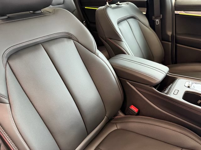 New 2025 Jeep Wagoneer S Launch Edition AWD/4WD image 38