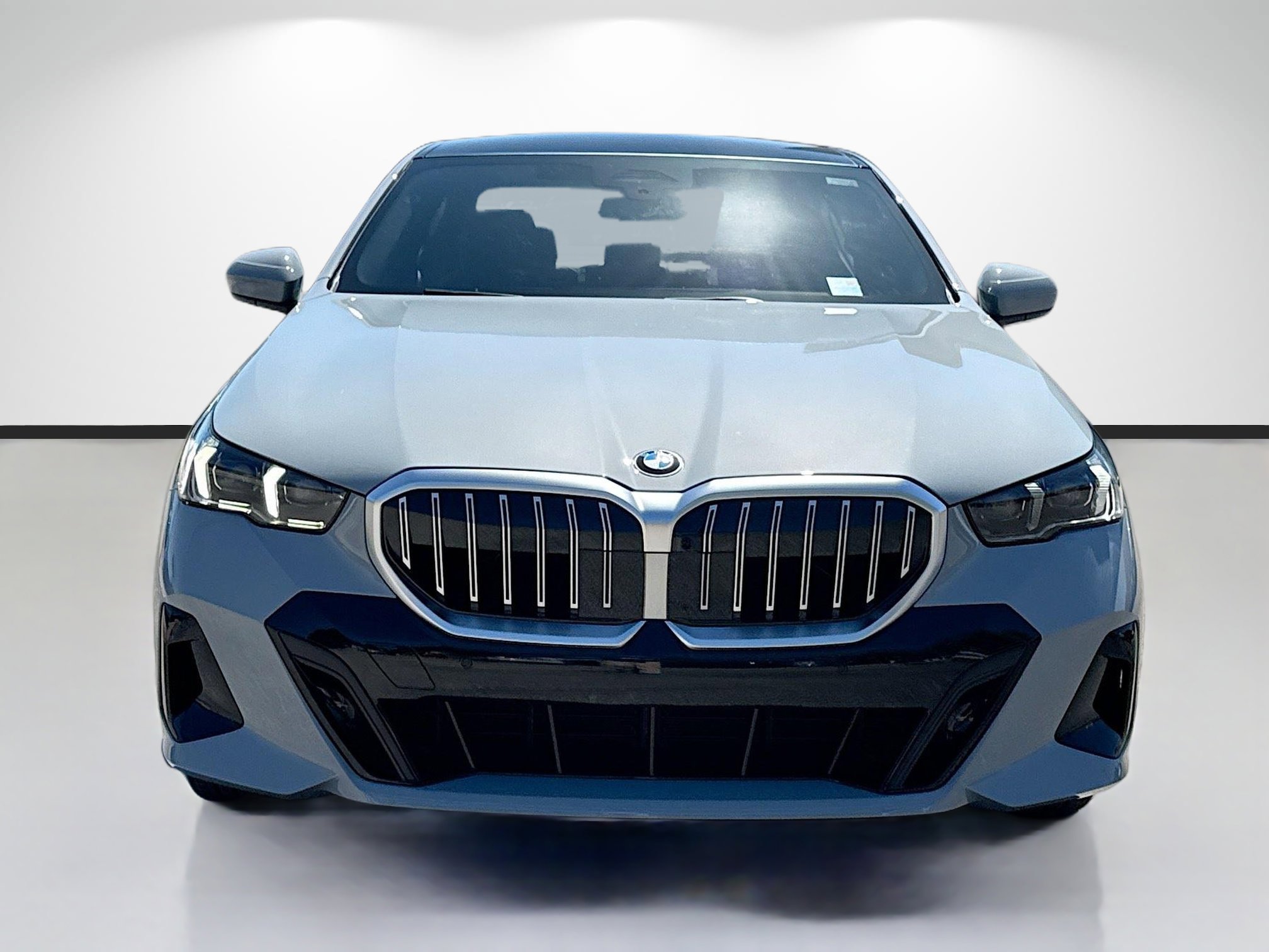 New 2027 BMW 530i w/ M Sport Package RWD image 8