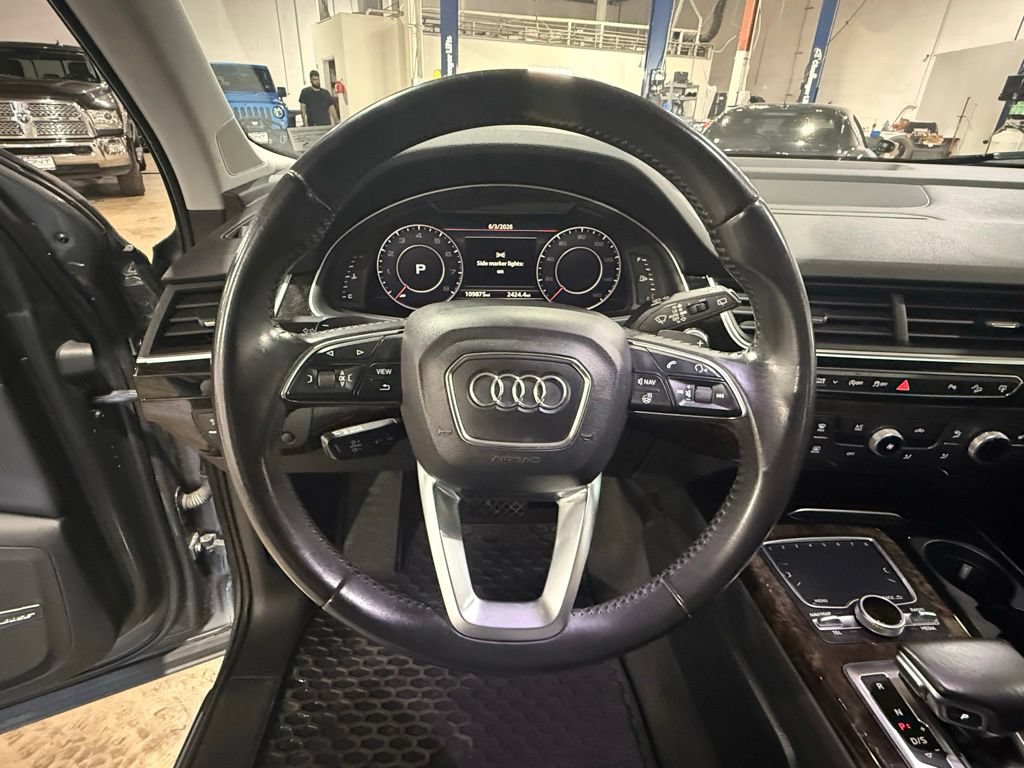 Used 2017 Audi Q7 3.0T Premium Plus AWD/4WD image 19