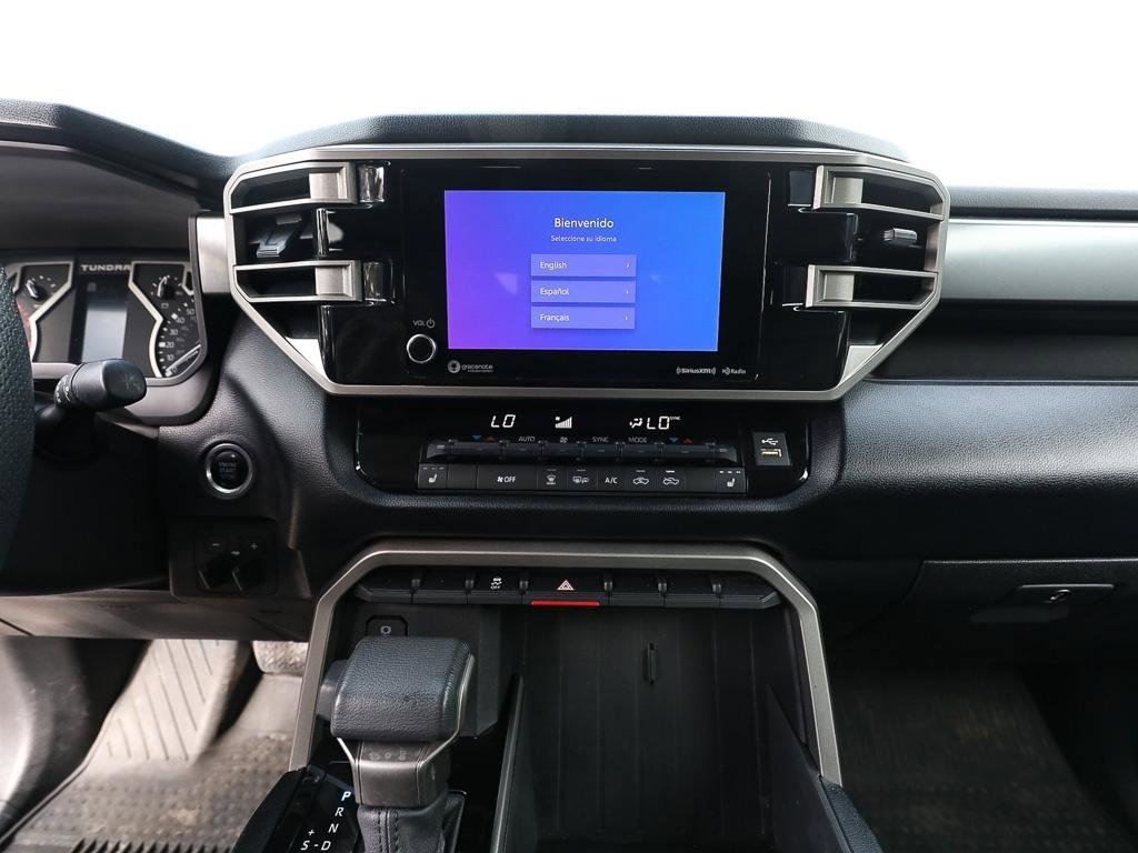 Used 2022 Toyota Tundra SR5 AWD/4WD image 17