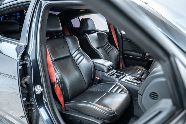 Used 2018 Dodge Charger SRT Hellcat w/ Harman/Kardon Audio Group RWD image 23