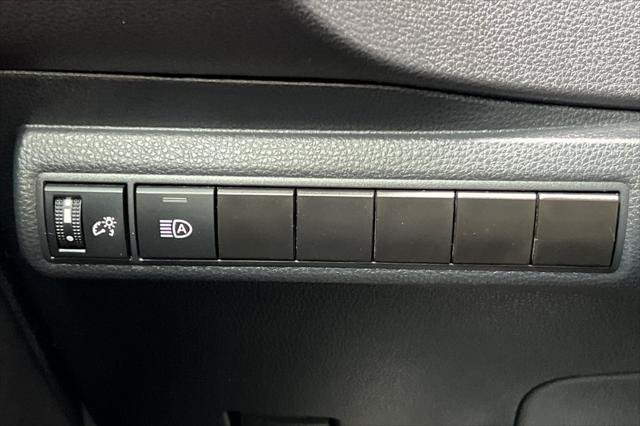 Certified 2024 Toyota Corolla LE FWD image 27