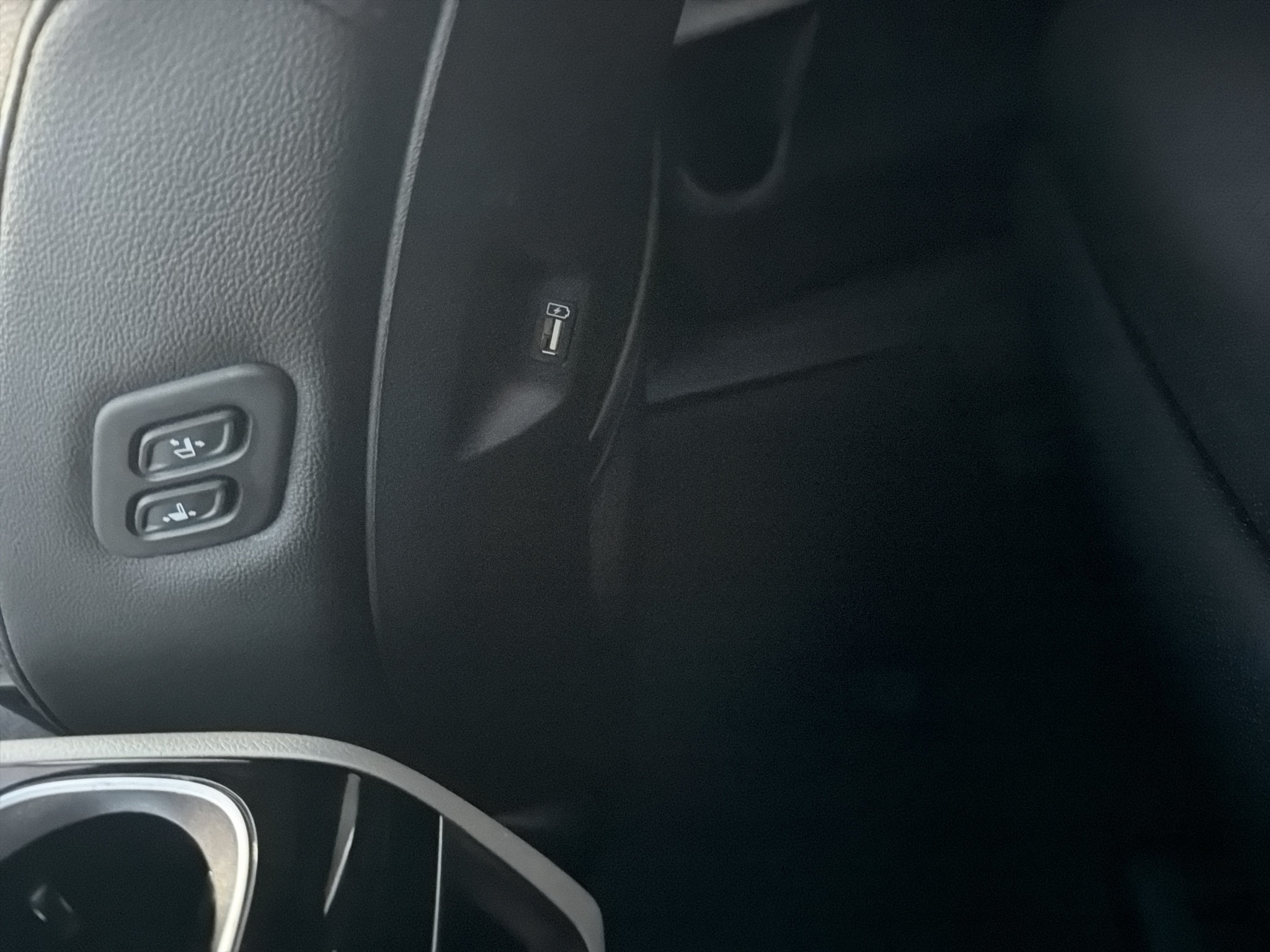 Used 2022 Kia Carnival SX Prestige FWD image 15