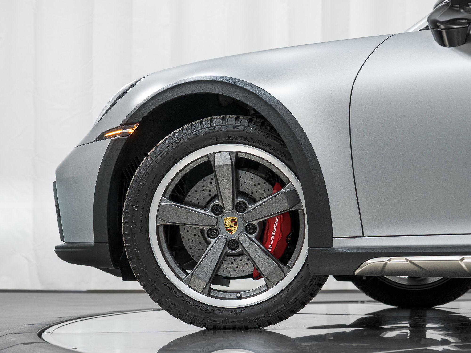 Certified 2024 Porsche 911 Dakar AWD/4WD image 39