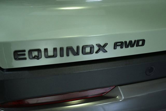 Used 2025 Chevrolet Equinox ACTIV w/ Safety and Technology Package image 12