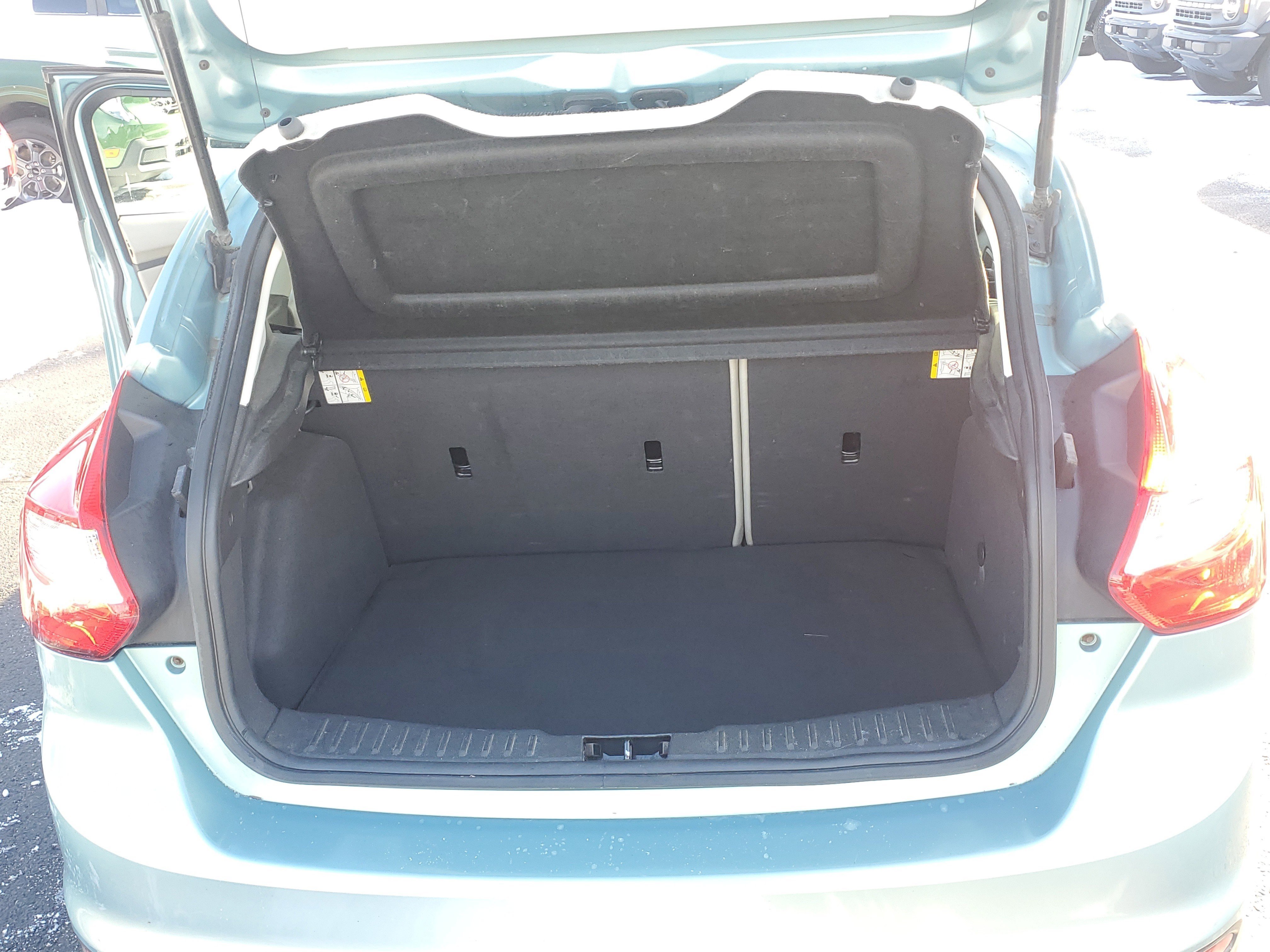 Used 2012 Ford Focus SEL image 6