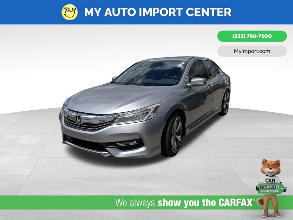 Used 2017 Honda Accord Touring image 3