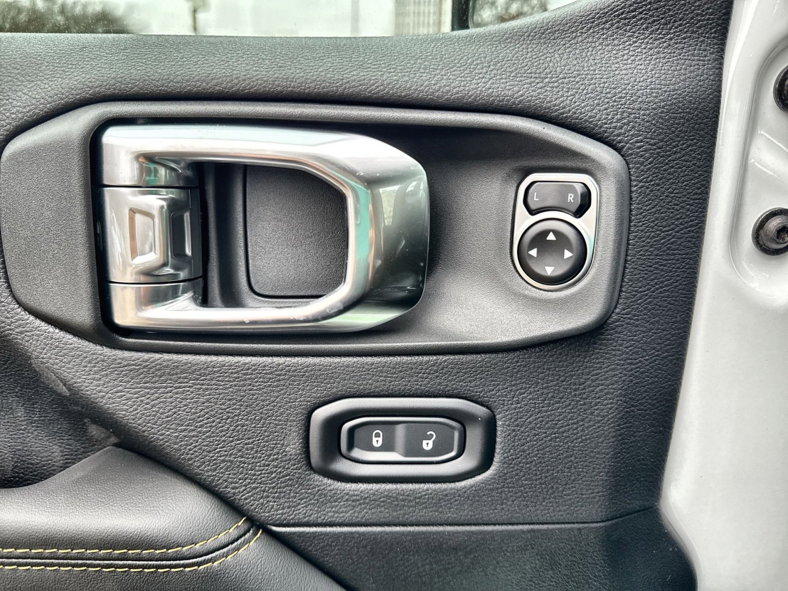 New 2026 Jeep Wrangler Sahara image 15