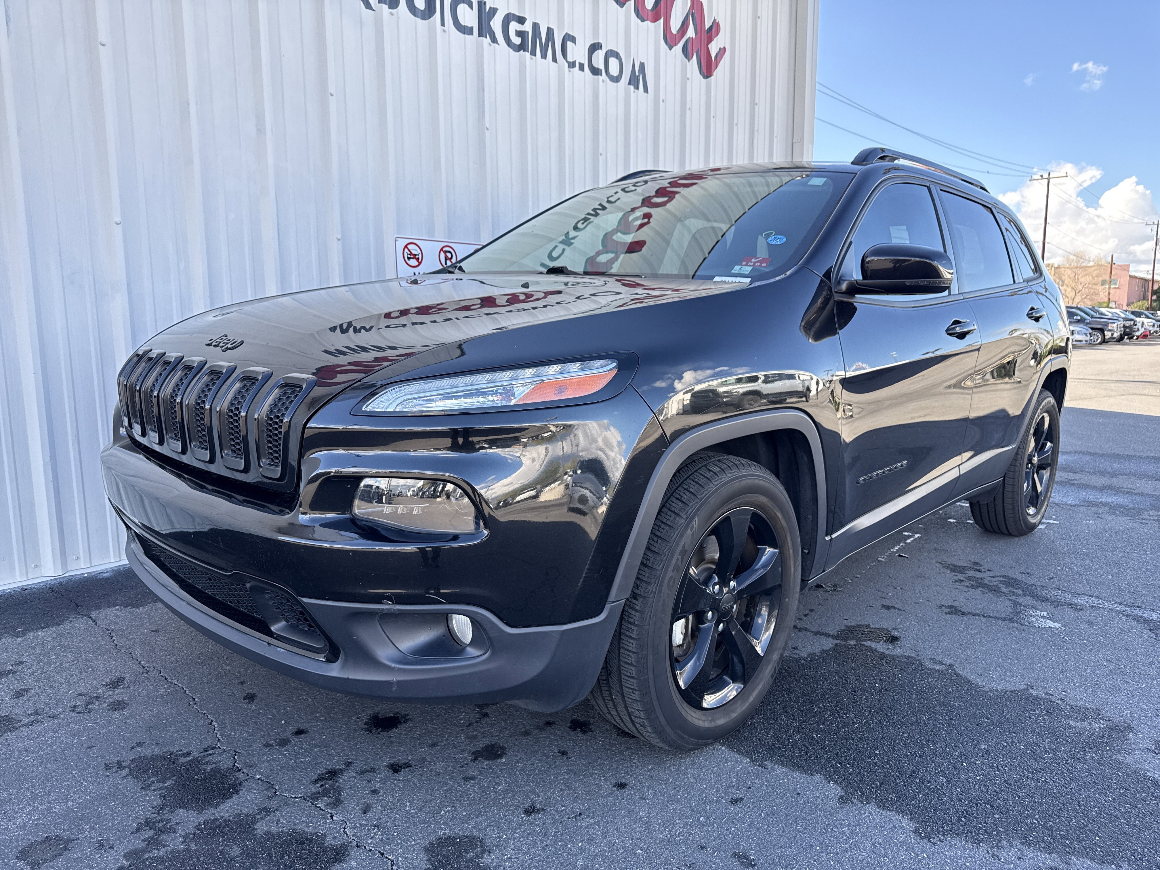 Used 2016 Jeep Cherokee Latitude w/ Comfort/Convenience Group image 7