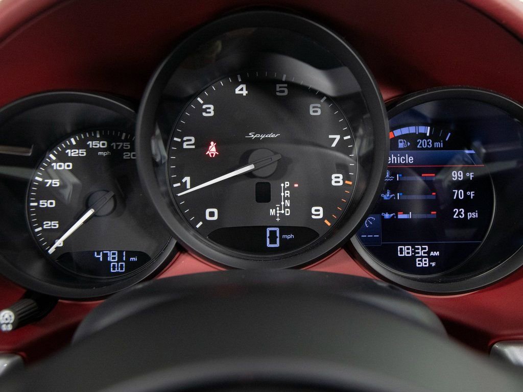 Certified 2023 Porsche 718 Boxster Spyder RWD image 22