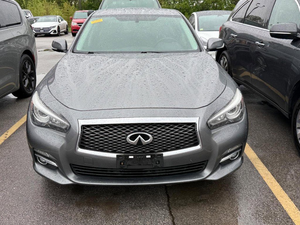 Used 2015 INFINITI Q50 Premium w/ Navigation Package AWD/4WD image 2