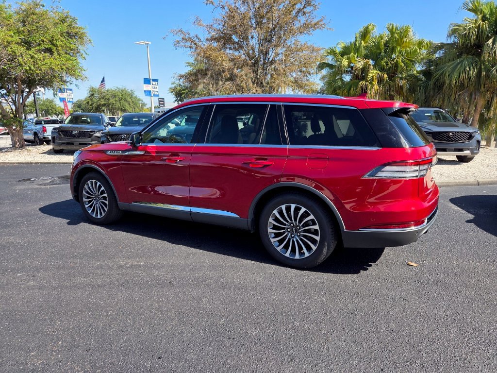 Used 2020 Lincoln Aviator Reserve w/ Equipment Group 201A RWD image 10