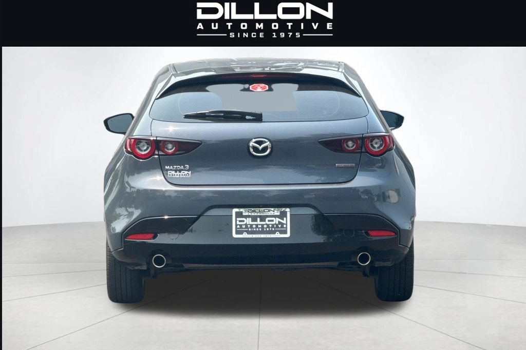 Used 2022 MAZDA MAZDA3 s FWD image 5