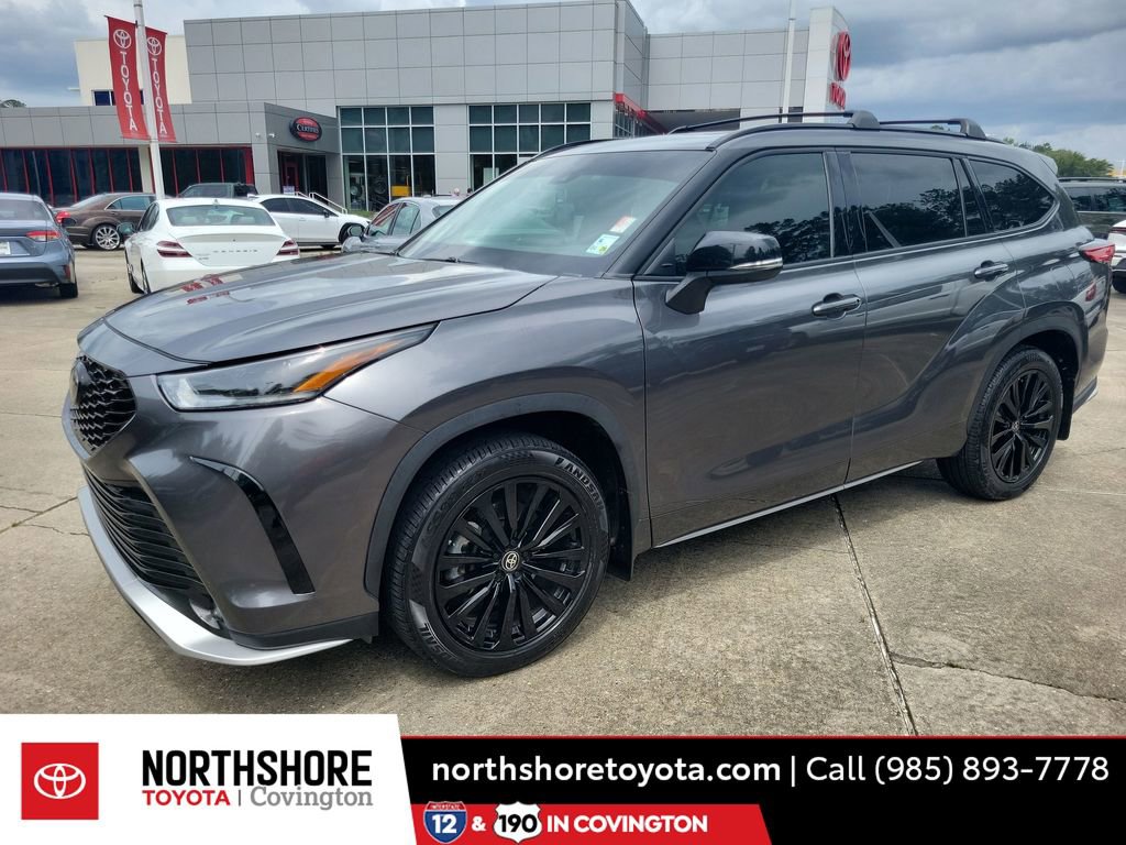 Used 2023 Toyota Highlander XSE FWD image 1
