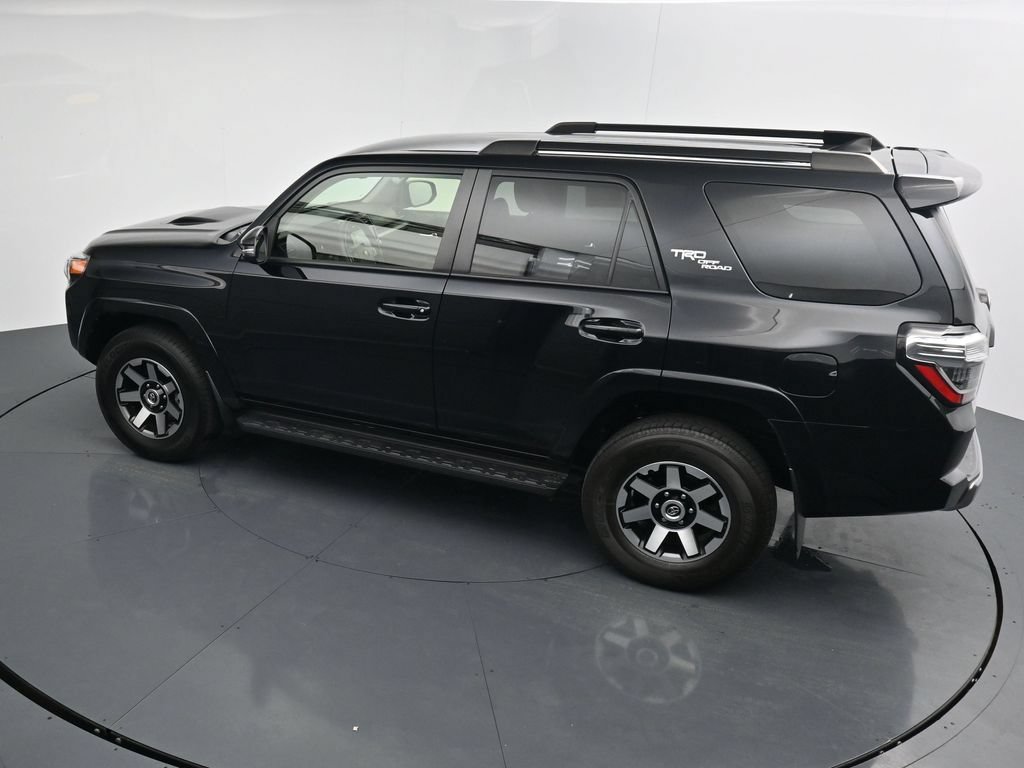 Used 2023 Toyota 4Runner TRD Off-Road Premium AWD/4WD image 32