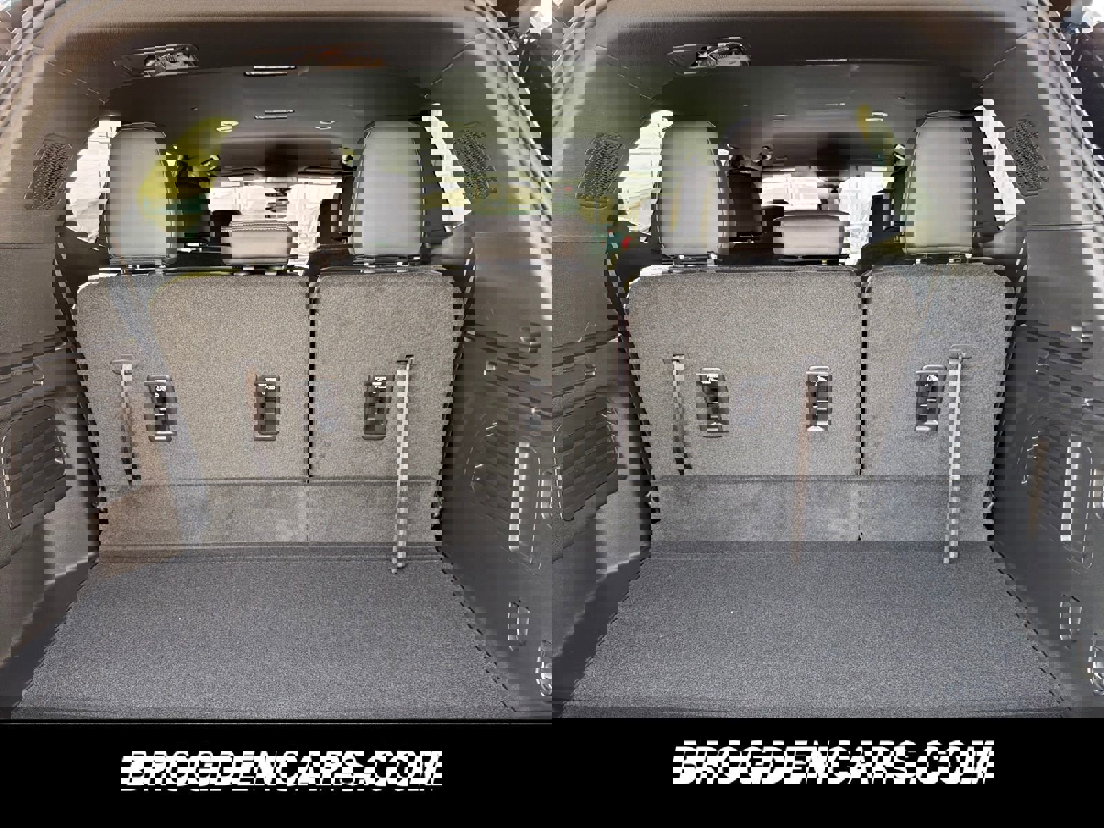 New 2026 GMC Acadia Elevation w/ Elevation Premium Package image 7