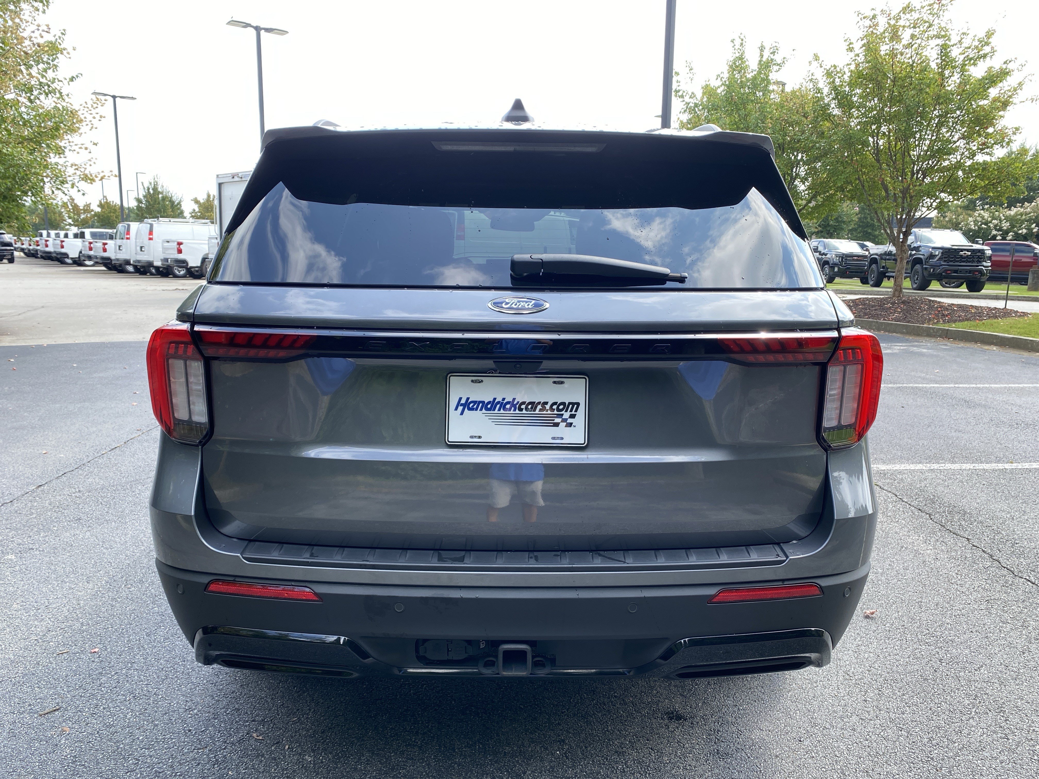 Used 2025 Ford Explorer ST-Line w/ Premium Package RWD image 8
