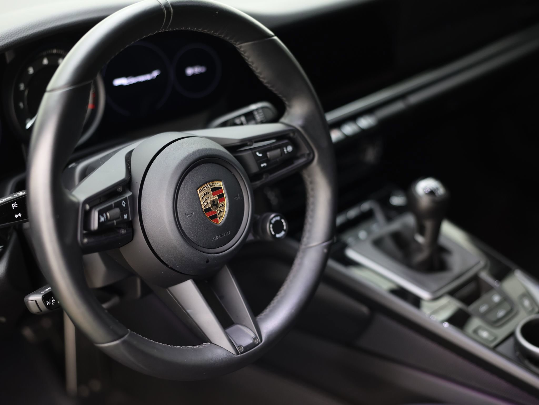 Used 2023 Porsche 911 Carrera T image 39