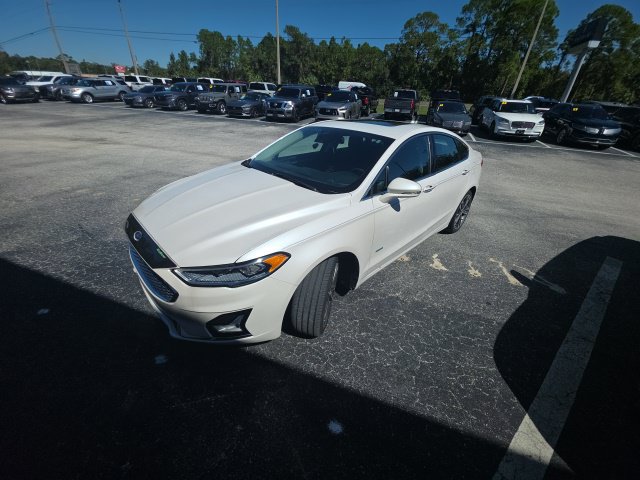 Certified 2020 Ford Fusion Titanium FWD image 2