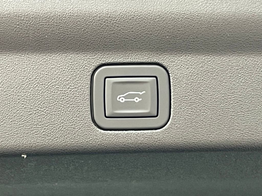 New 2026 Cadillac Escalade IQ Luxury 1 AWD/4WD image 39