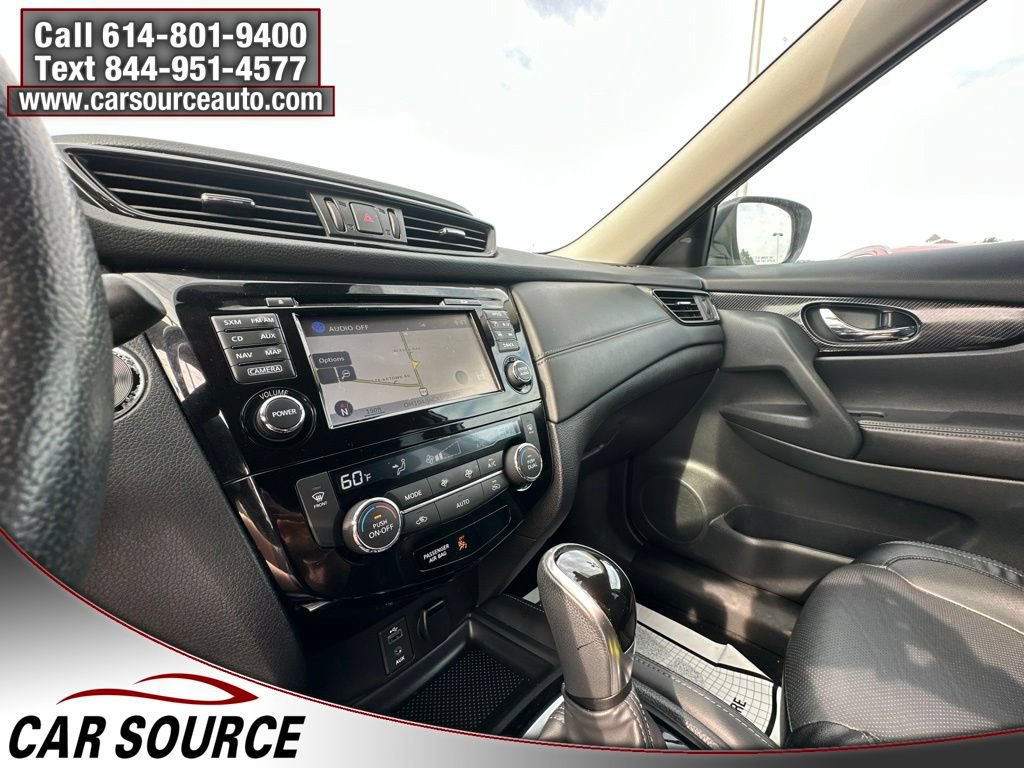 Used 2017 Nissan Rogue SL w/ SL Premium Package AWD/4WD image 16