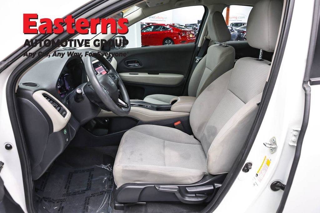 Used 2021 Honda HR-V LX image 13