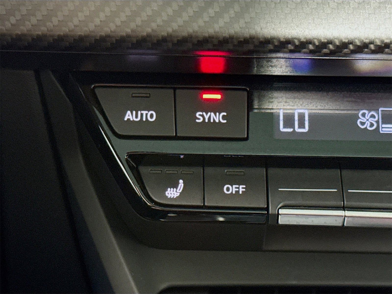 Certified 2024 Audi e-tron GT Premium Plus w/ Executive Package image 21