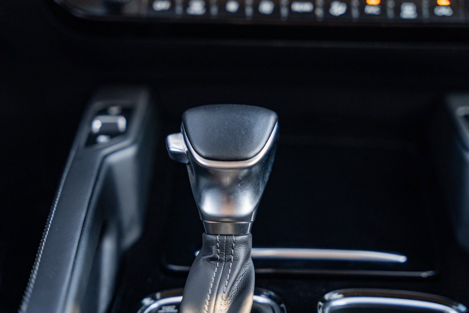 Used 2022 Kia Telluride SX w/ SX Prestige Package image 35