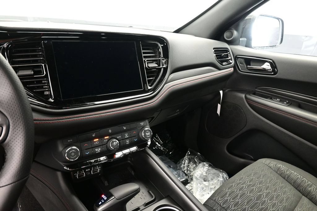 New 2026 Dodge Durango GT w/ Blacktop Package AWD/4WD image 17