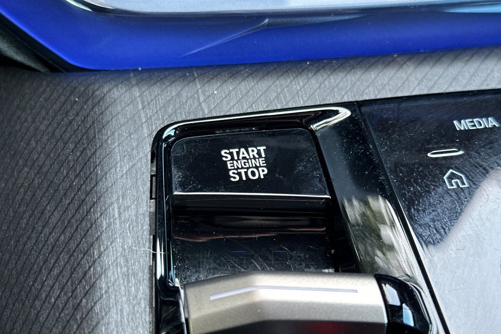 Used 2025 BMW X3 xDrive30i w/ Premium Package image 27