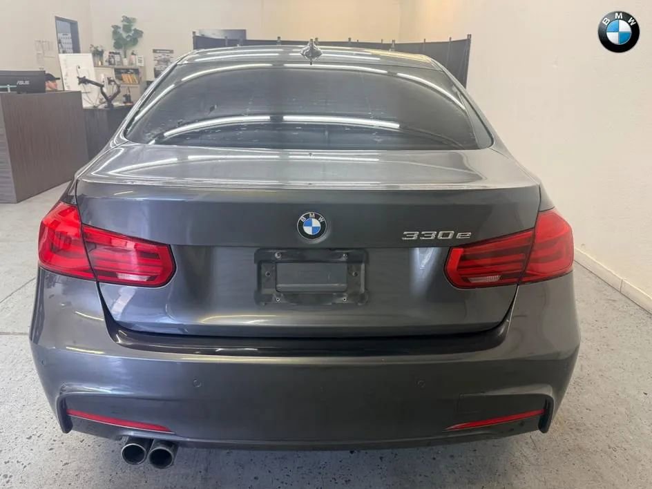 Used 2016 BMW 330e RWD image 6