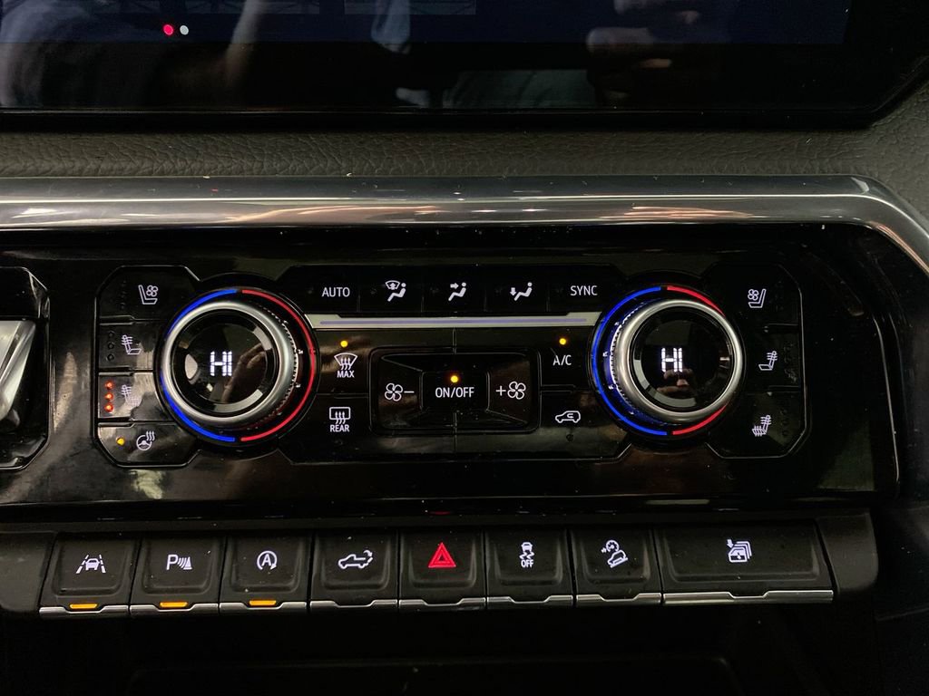 Certified 2024 GMC Sierra 1500 Denali image 18