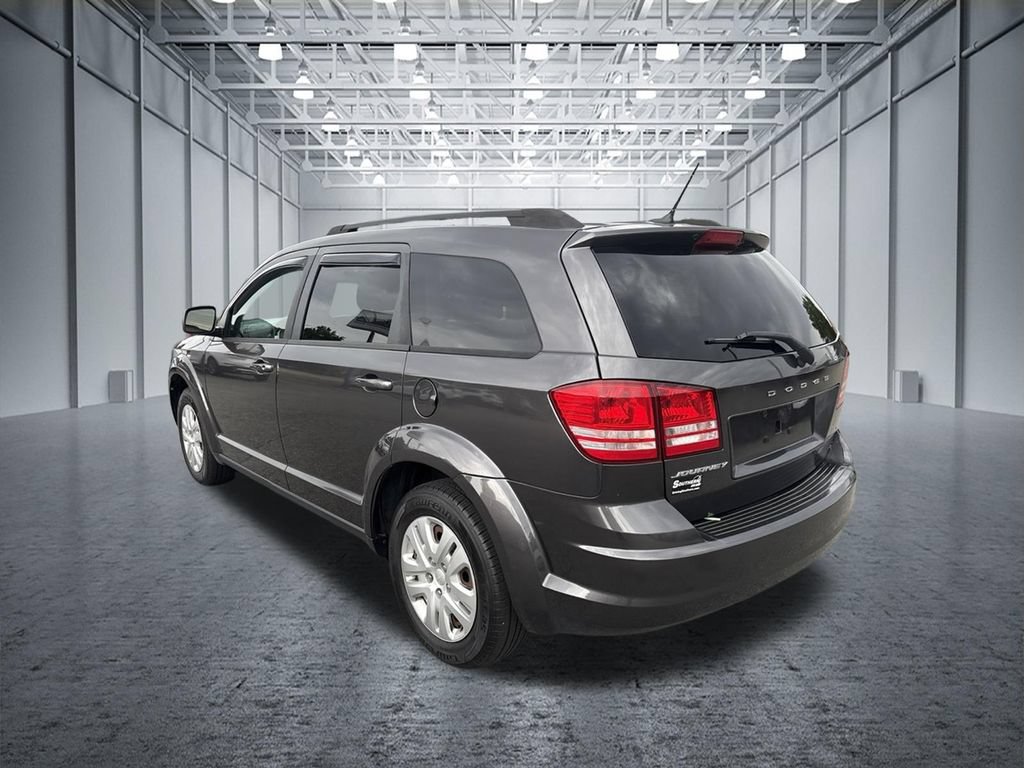 Used 2017 Dodge Journey SE w/ Flexible Seating Group FWD image 3