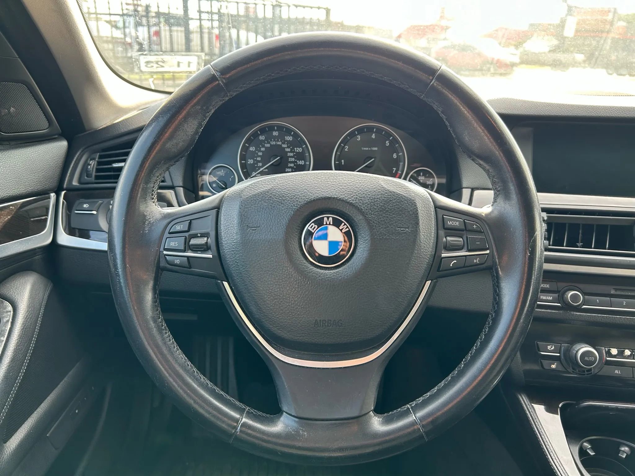 Used 2011 BMW 535i Sedan image 19