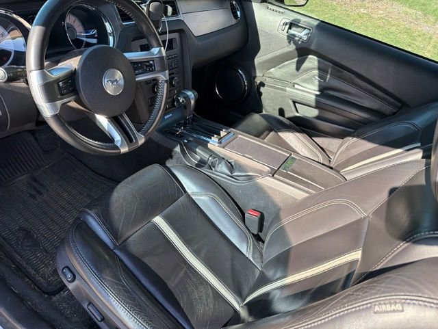 Used 2012 Ford Mustang GT Premium w/ Security Pkg RWD image 10