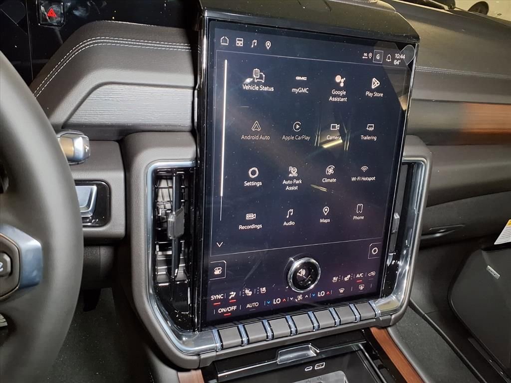 New 2026 GMC Yukon XL Denali w/ Advanced Technology Package image 18