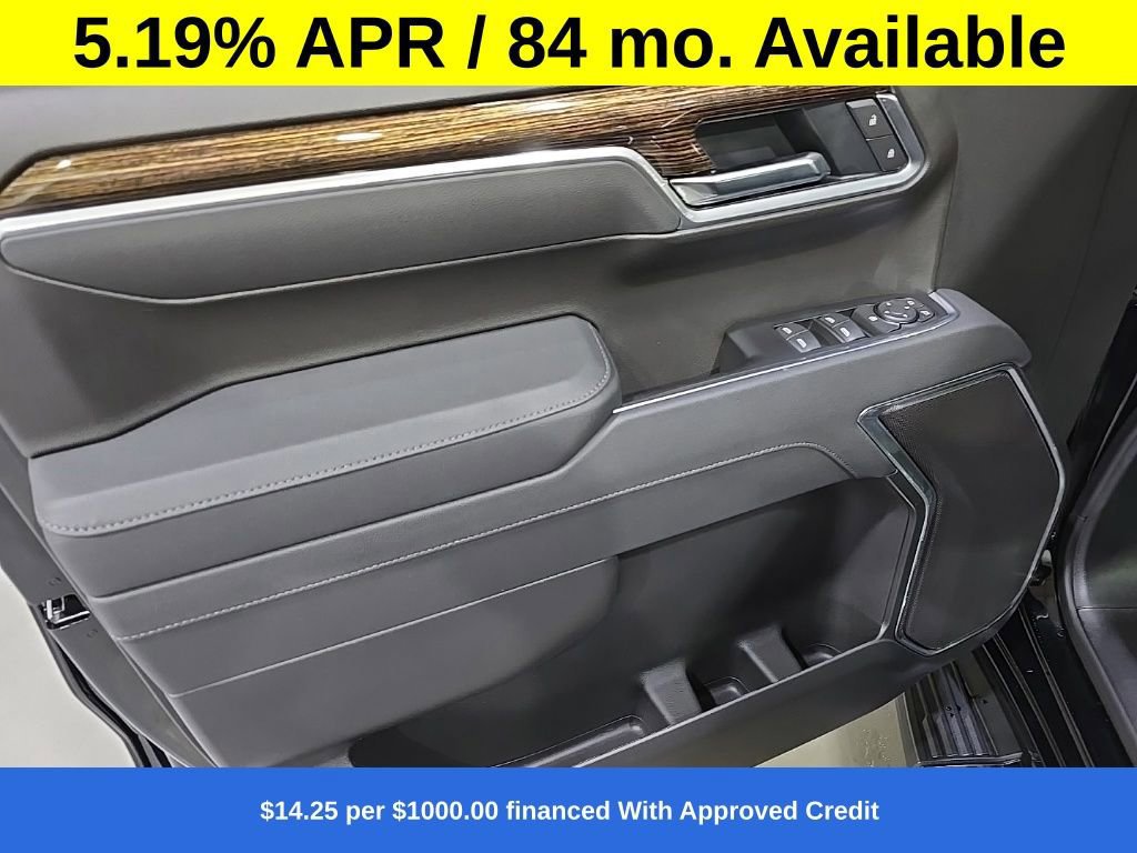 New 2026 GMC Sierra 1500 SLE image 17