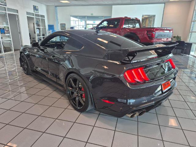 Certified 2022 Ford Mustang Shelby GT500 w/ Carbon Fiber Track Pack RWD image 4