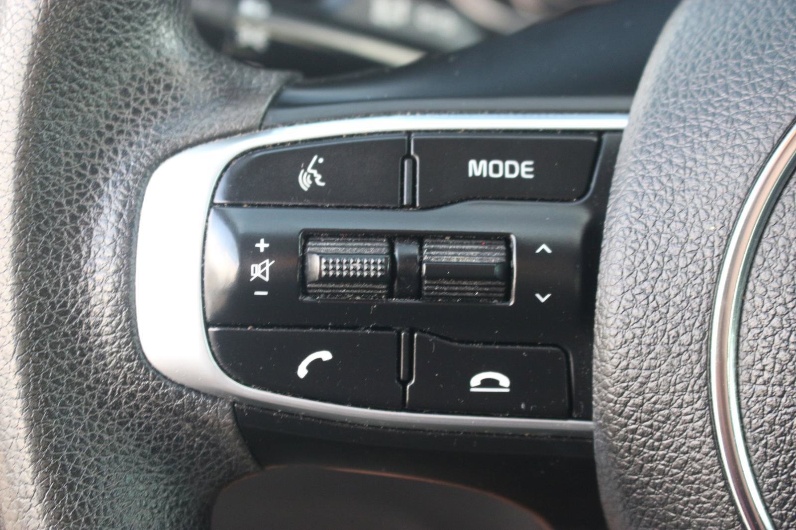 Used 2021 Kia K5 LXS image 17