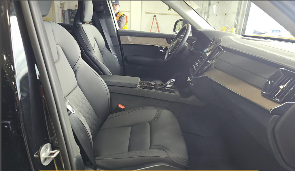 Used 2026 Volvo XC90 B6 Plus AWD/4WD image 8