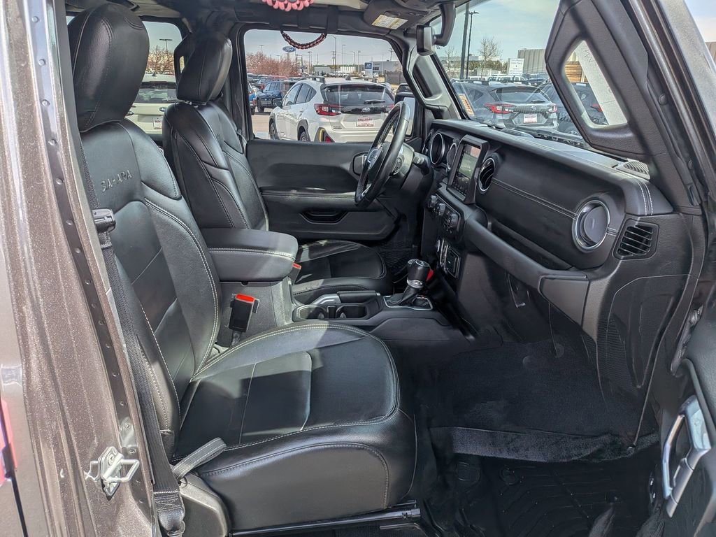 Used 2021 Jeep Wrangler Unlimited Sahara w/ Cold Weather Group image 21