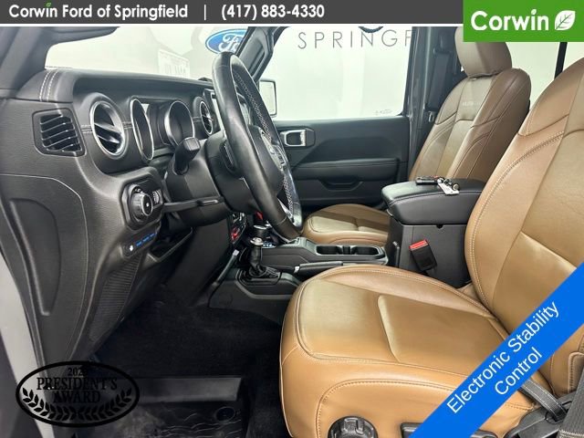 Used 2023 Jeep Wrangler Unlimited Rubicon 4xe w/ Steel Bumper Group AWD/4WD image 21