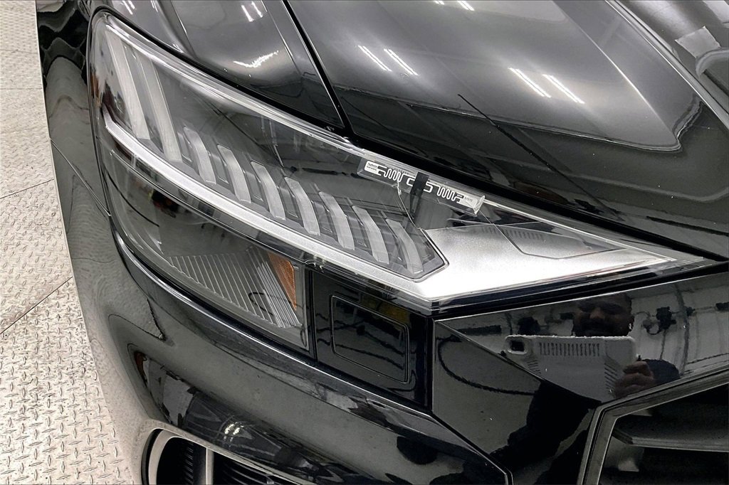 Used 2023 Audi Q8 Premium Plus w/ Premium Plus Package image 30