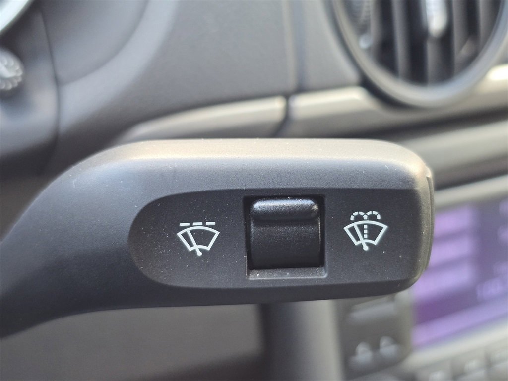 Used 2012 Porsche Cayman R image 18